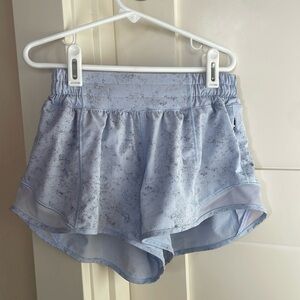 lululemon shorts size 2 2.5 low rise